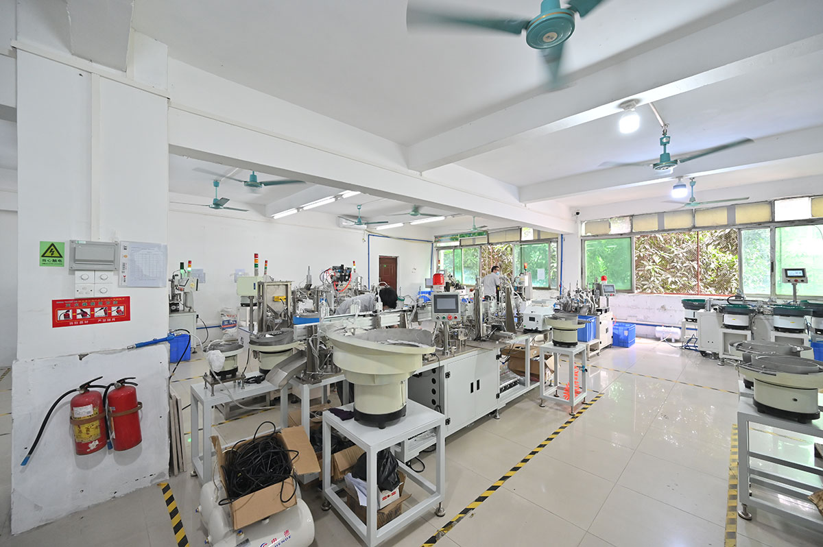 部裝車間自動化流水線